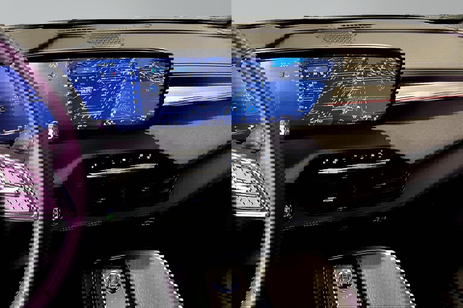 Used 2025 Buick Enclave Preferred image 9