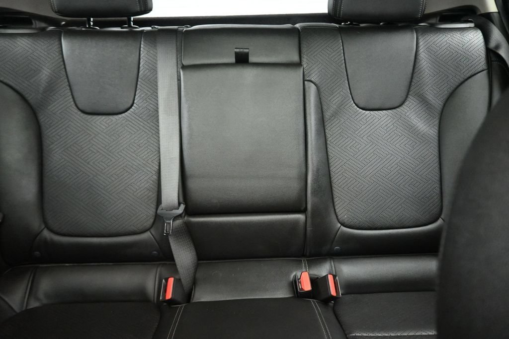 Used 2022 Buick Encore GX Essence w/ Experience Buick Package AWD/4WD image 27