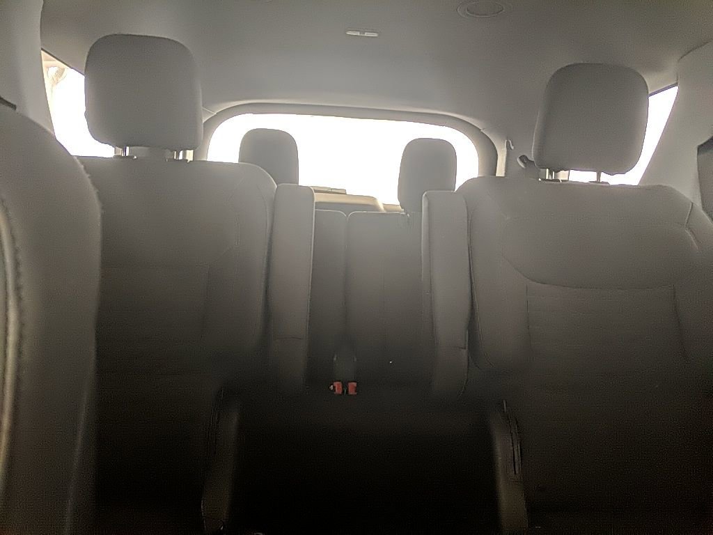 Used 2020 Ford Explorer XLT w/ Comfort Package image 30