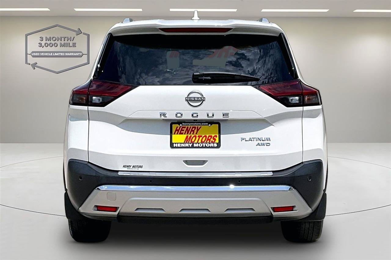 Used 2022 Nissan Rogue Platinum w/ Head-Up Display Package AWD/4WD image 5