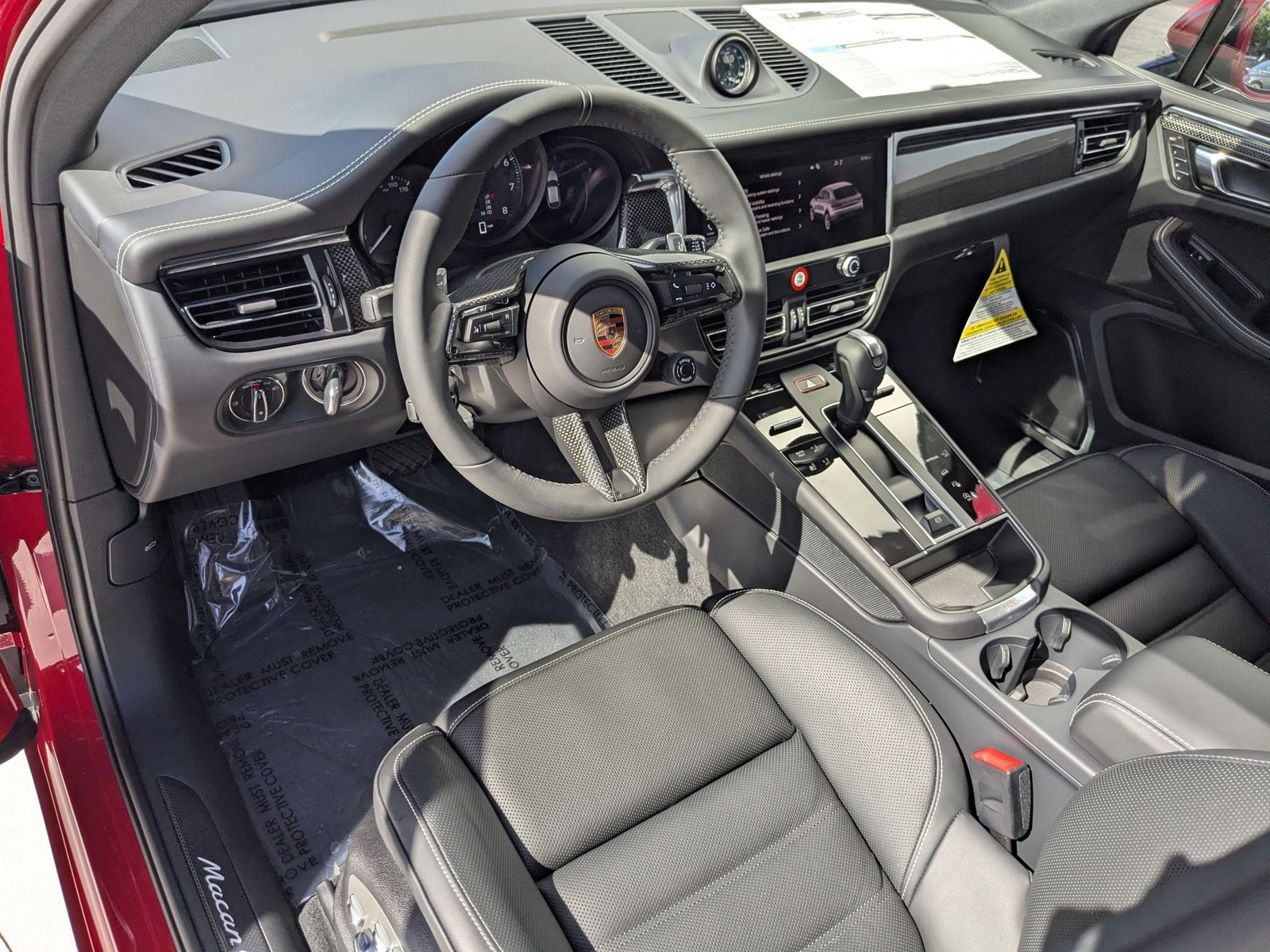 New 2026 Porsche Macan GTS image 4