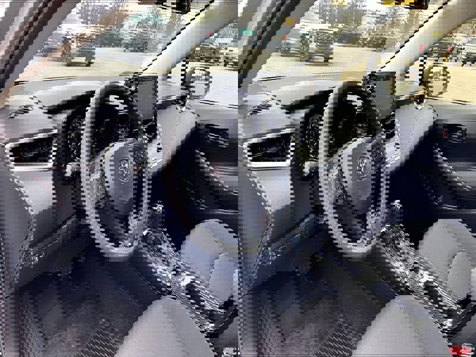 Used 2022 Toyota Corolla LE image 8