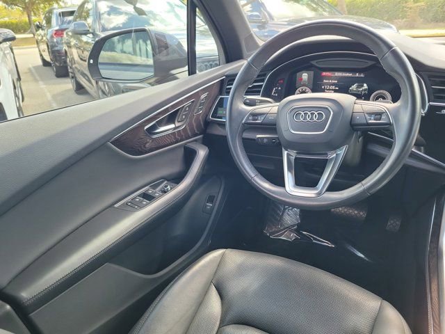 Used 2021 Audi Q7 3.0T Premium Plus w/ Executive Package image 13