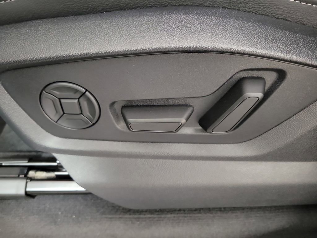 New 2026 Audi Q7 2.0T Premium image 21