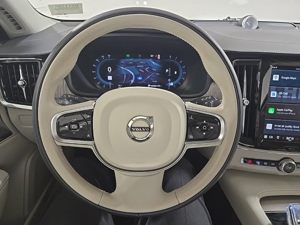 Used 2024 Volvo V90 B6 Cross Country Ultimate w/ Climate Package image 9