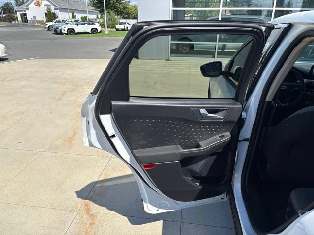 Used 2020 Ford Escape SE AWD/4WD image 28