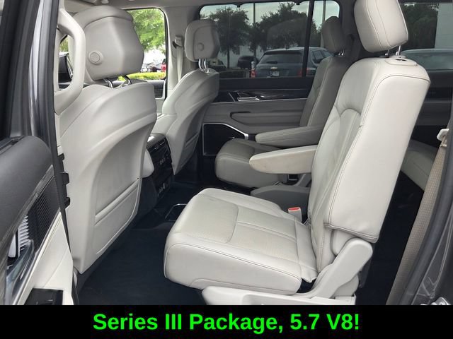 Used 2022 Jeep Wagoneer Series III w/ Convenience Group I RWD image 11