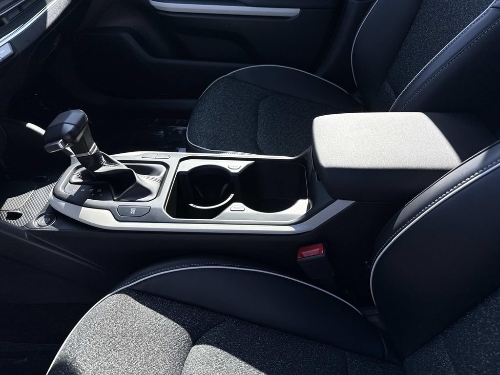 Used 2025 Kia K4 GT-Line FWD image 15