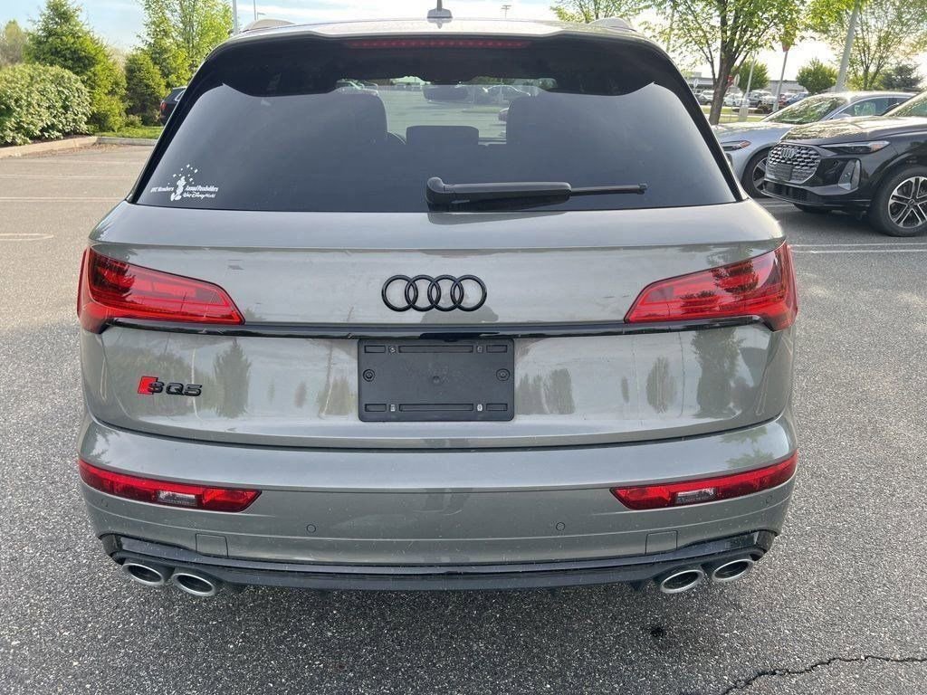 Certified 2023 Audi SQ5 Prestige w/ Prestige Package AWD/4WD image 5