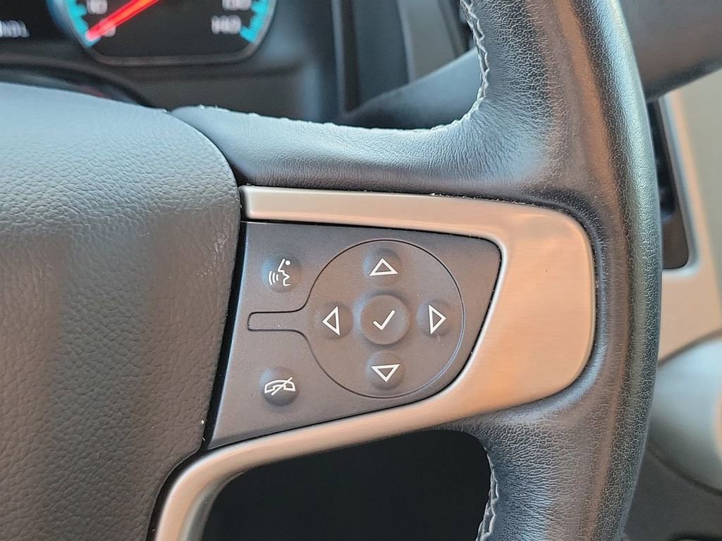 Used 2020 GMC Yukon Denali w/ Denali Premium Package image 34