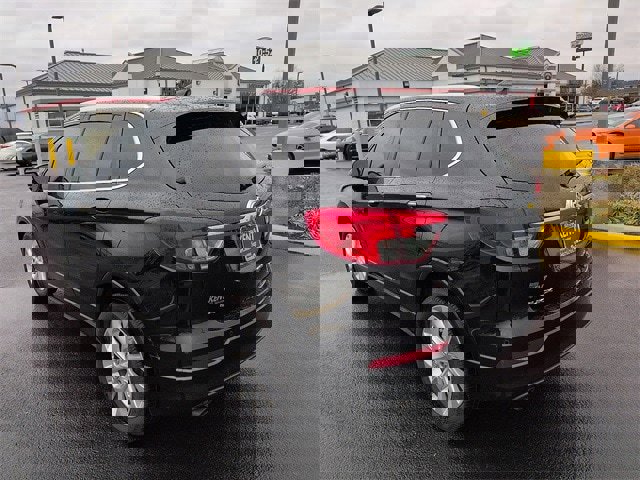 Used 2018 Buick Envision Premium w/ Driver Confidence Package image 5