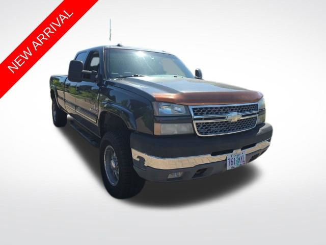 Used 2005 Chevrolet Silverado 2500 LT w/ Heavy-Duty Power Package RWD image 1
