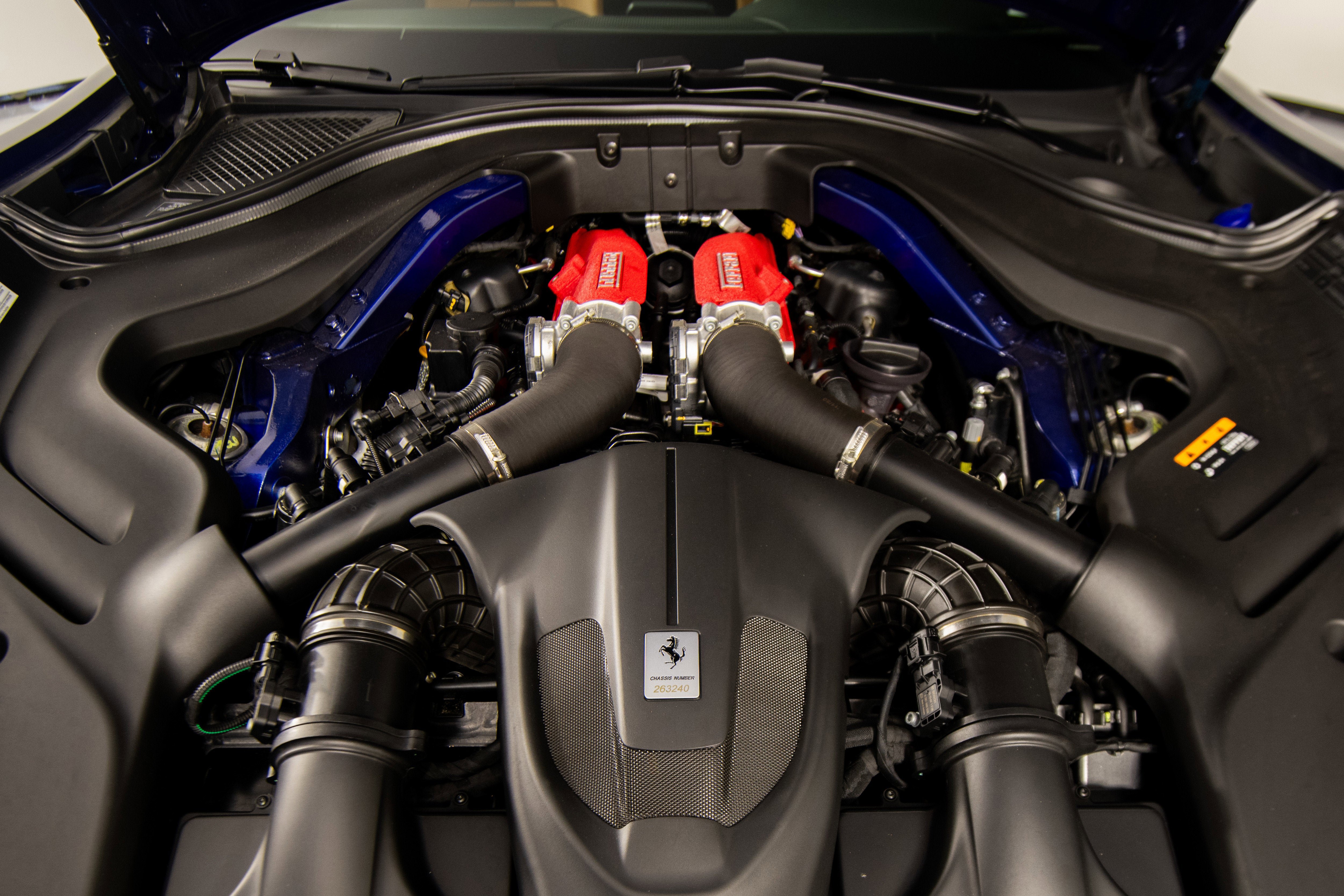 Certified 2021 Ferrari Roma image 19