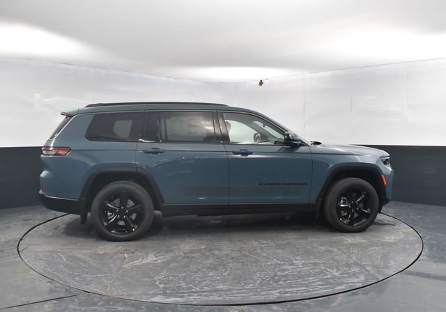 New 2026 Jeep Grand Cherokee L Limited image 11