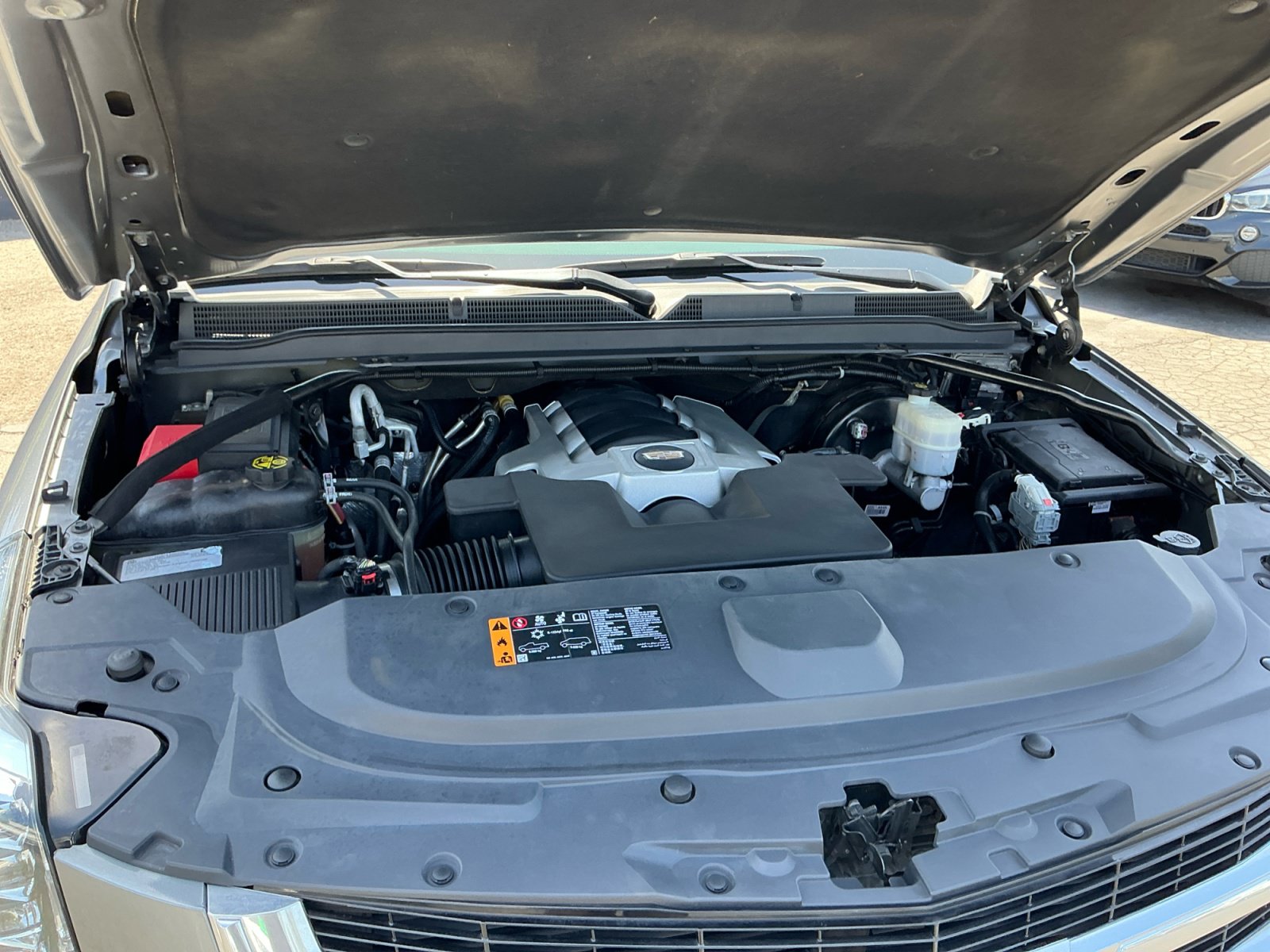 Used 2020 Cadillac Escalade 4WD image 22