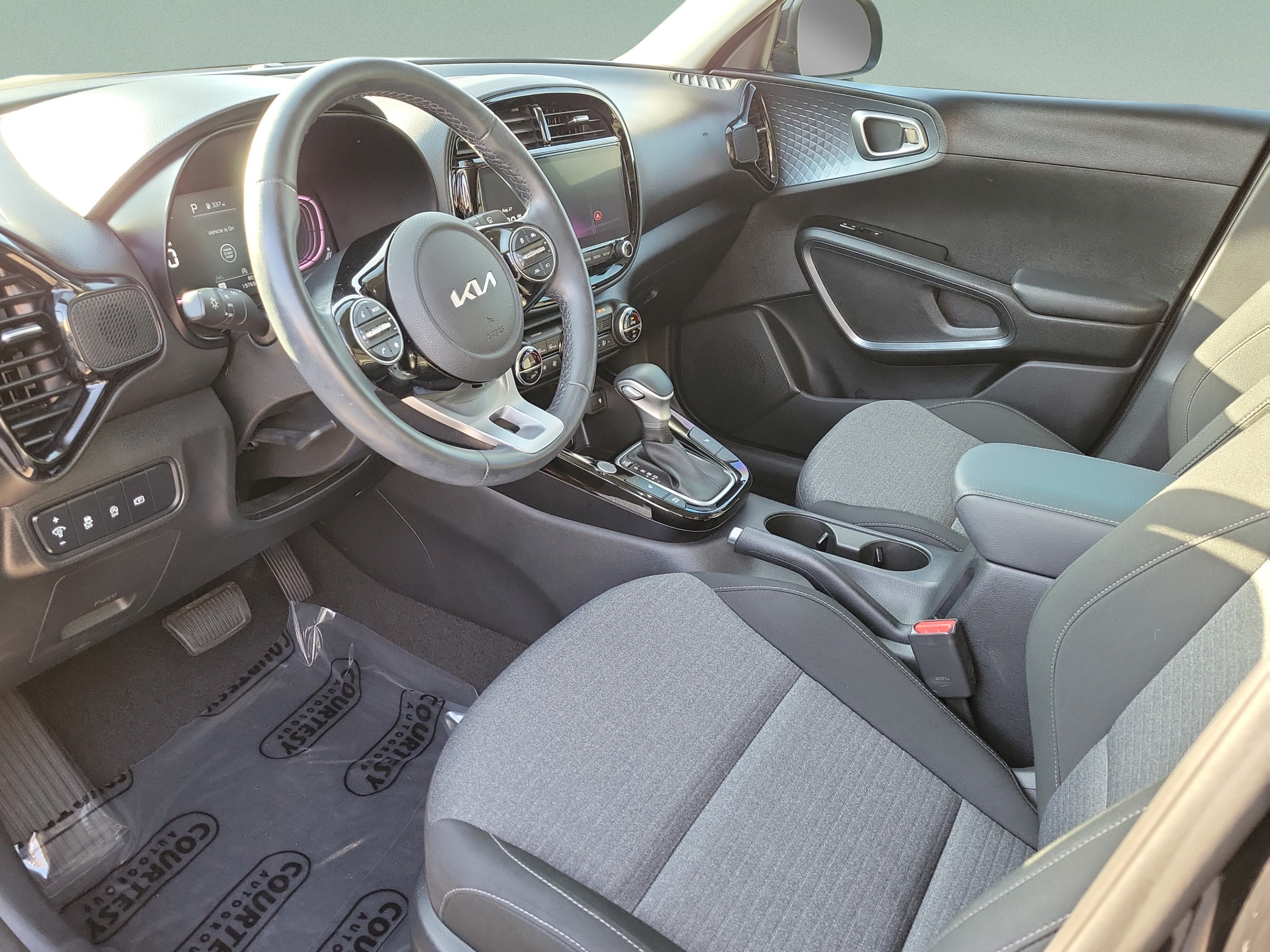 Certified 2024 Kia Soul EX FWD image 19