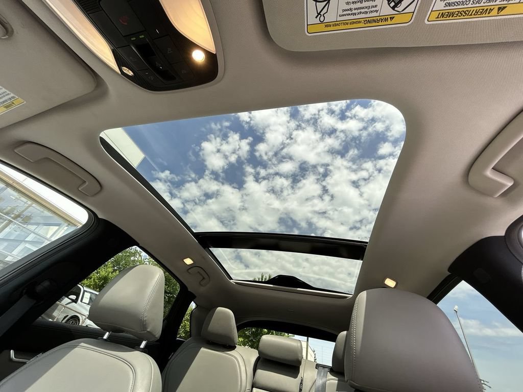 Certified 2023 INFINITI QX50 Luxe AWD/4WD image 24