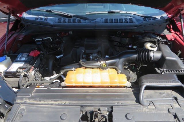 Used 2016 Ford F150 XLT w/ Equipment Group 301A Mid AWD/4WD image 10