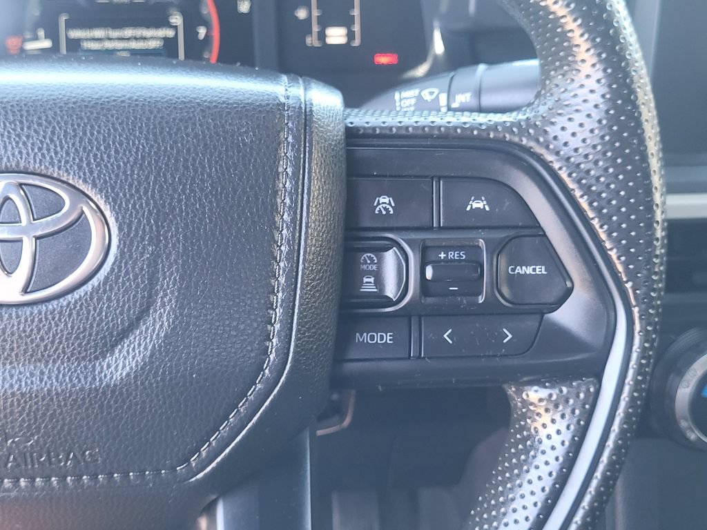 Used 2024 Toyota Tacoma SR AWD/4WD image 20