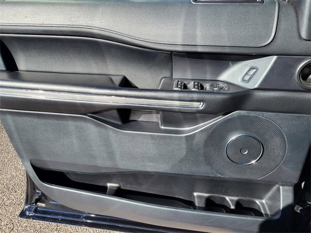 Used 2019 Ford Expedition XLT w/ Equipment Group 201A image 10