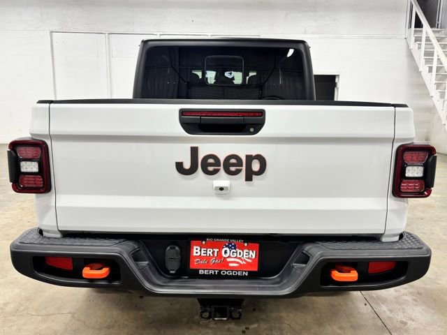 Used 2026 Jeep Gladiator Mojave AWD/4WD image 6