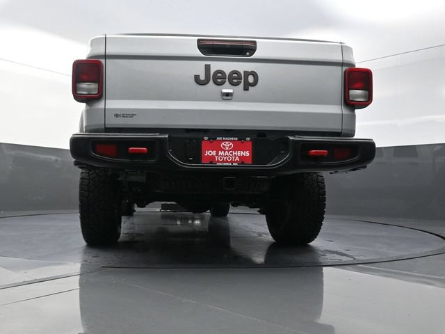 Used 2023 Jeep Gladiator Rubicon w/ Cold Weather Group AWD/4WD image 36