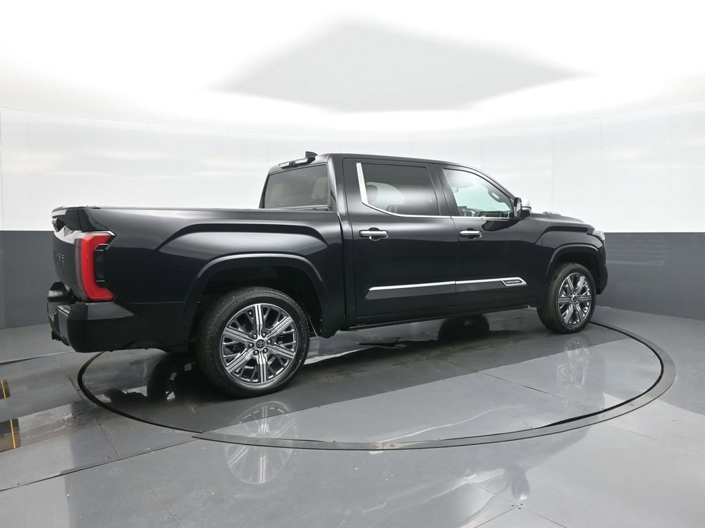 Used 2024 Toyota Tundra Capstone AWD/4WD image 7