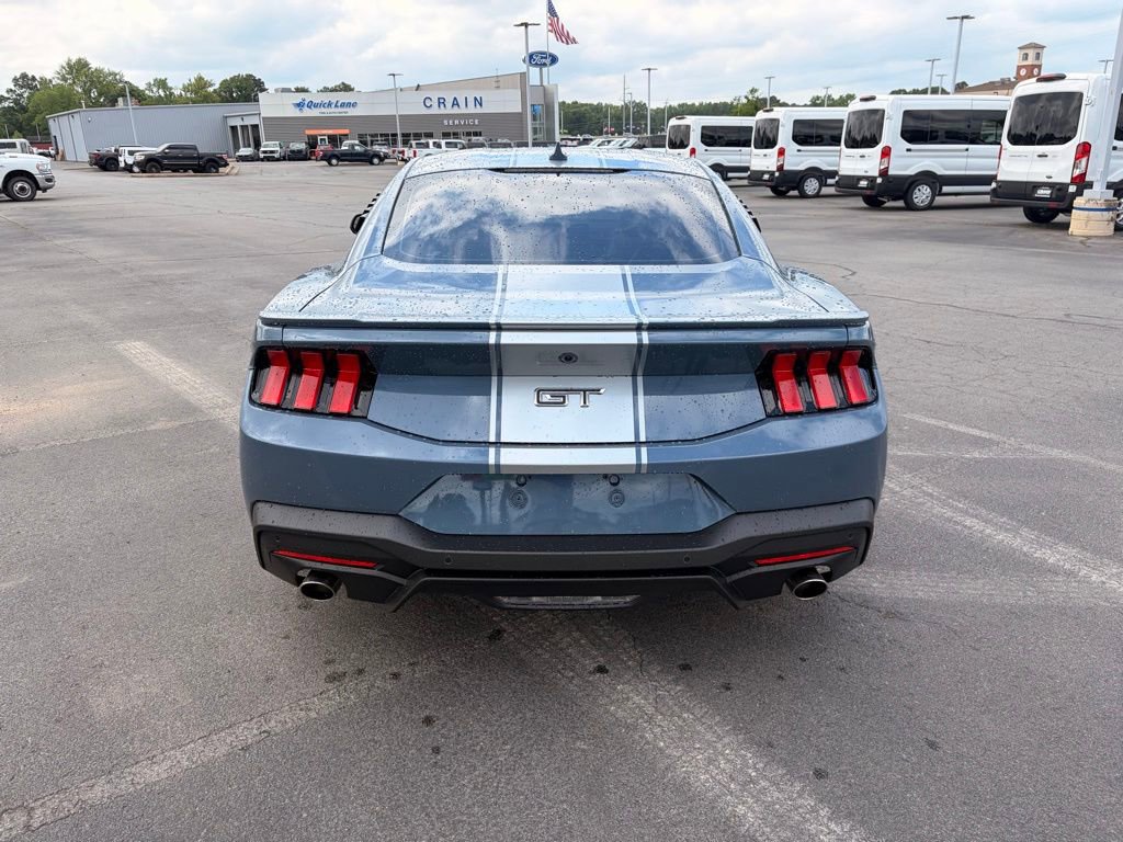 Used 2025 Ford Mustang GT RWD image 6