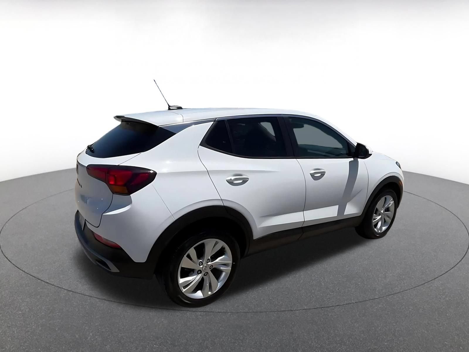 Used 2025 Buick Encore GX Preferred FWD image 13