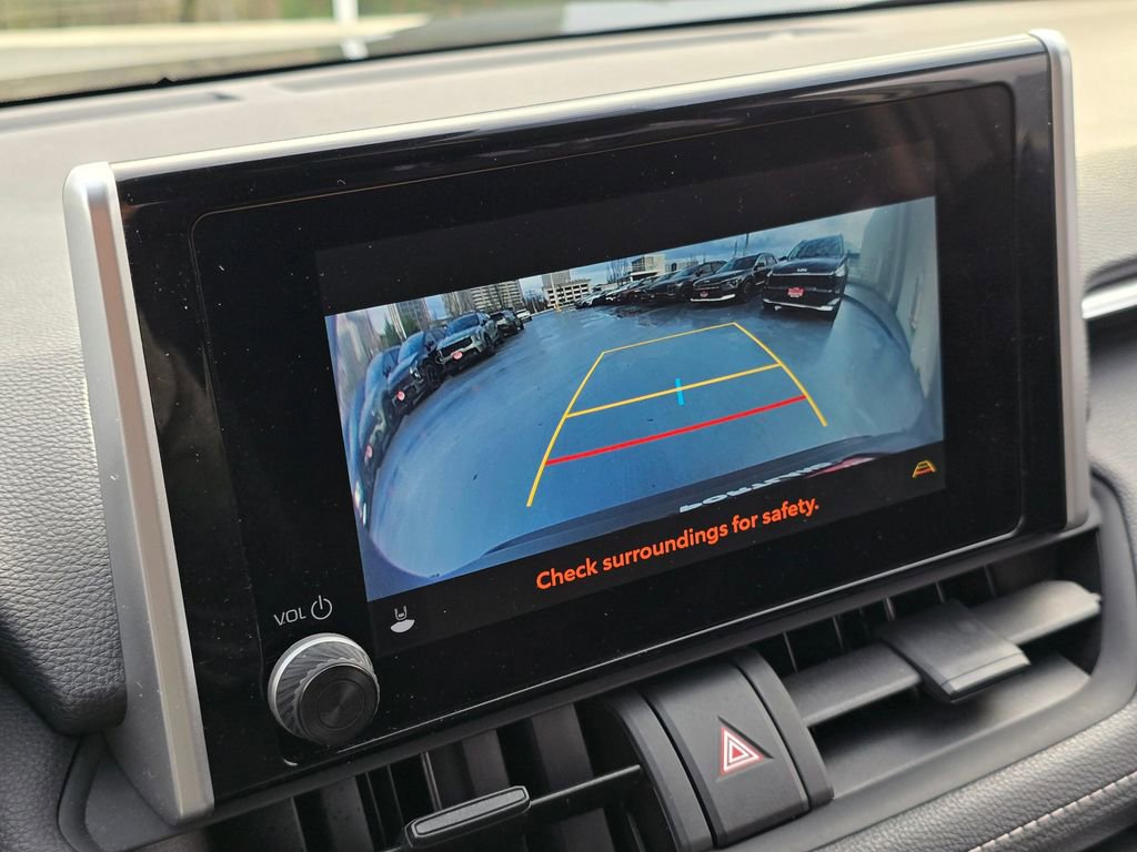 Used 2023 Toyota RAV4 LE image 32