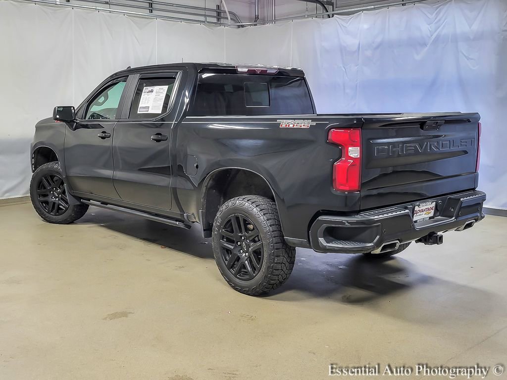 Used 2021 Chevrolet Silverado 1500 LT Trail Boss w/ Convenience Package II AWD/4WD image 8