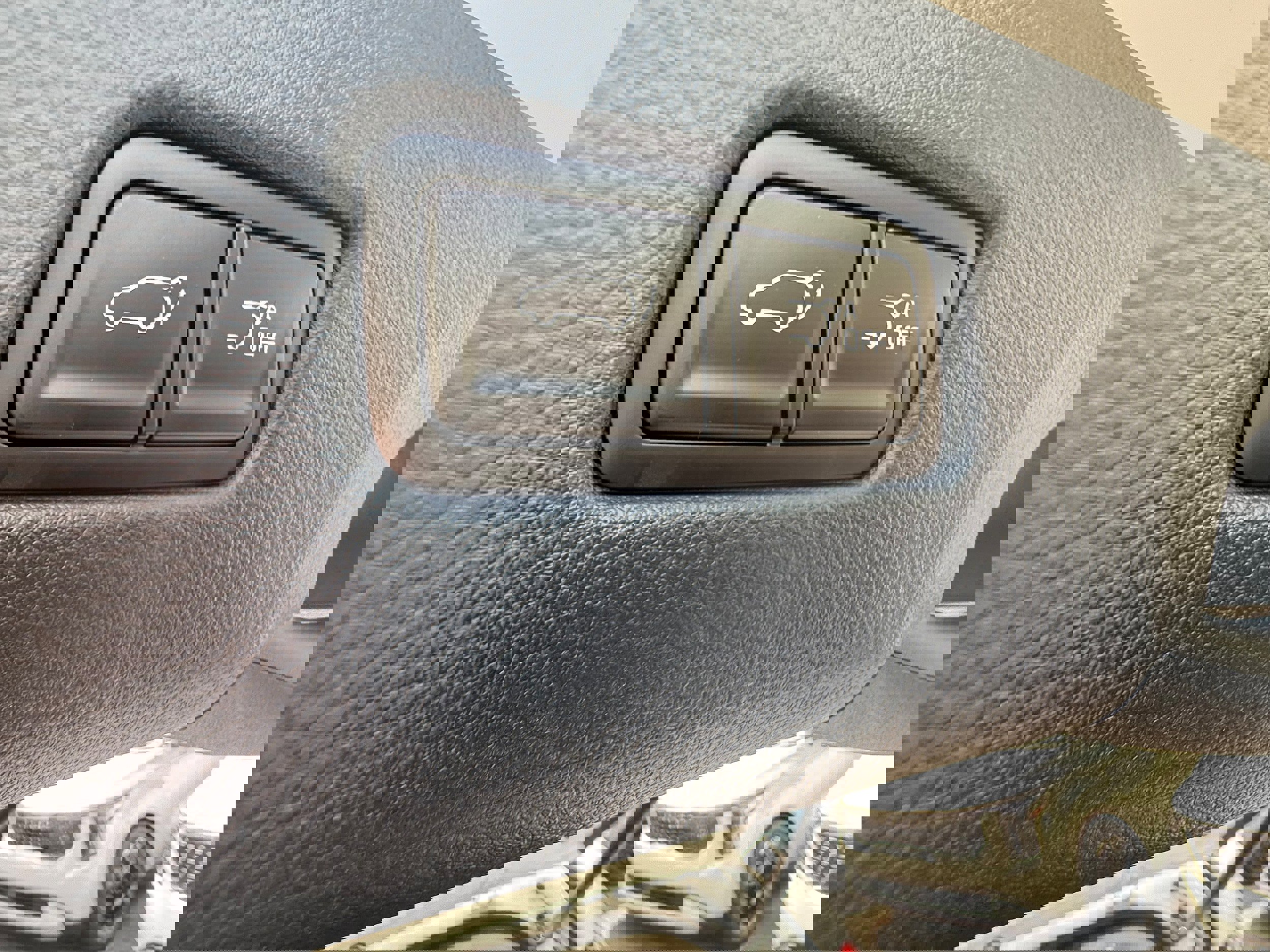 New 2025 Kia Carnival EX image 10