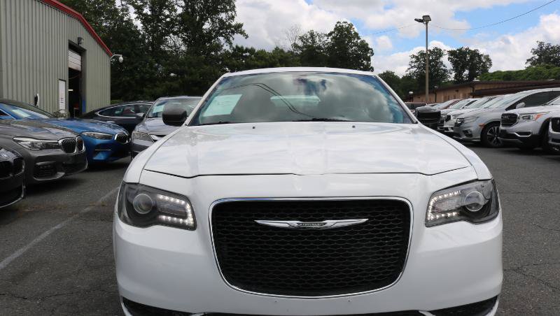 Used 2018 Chrysler 300 Touring w/ Sport Appearance Package RWD image 2