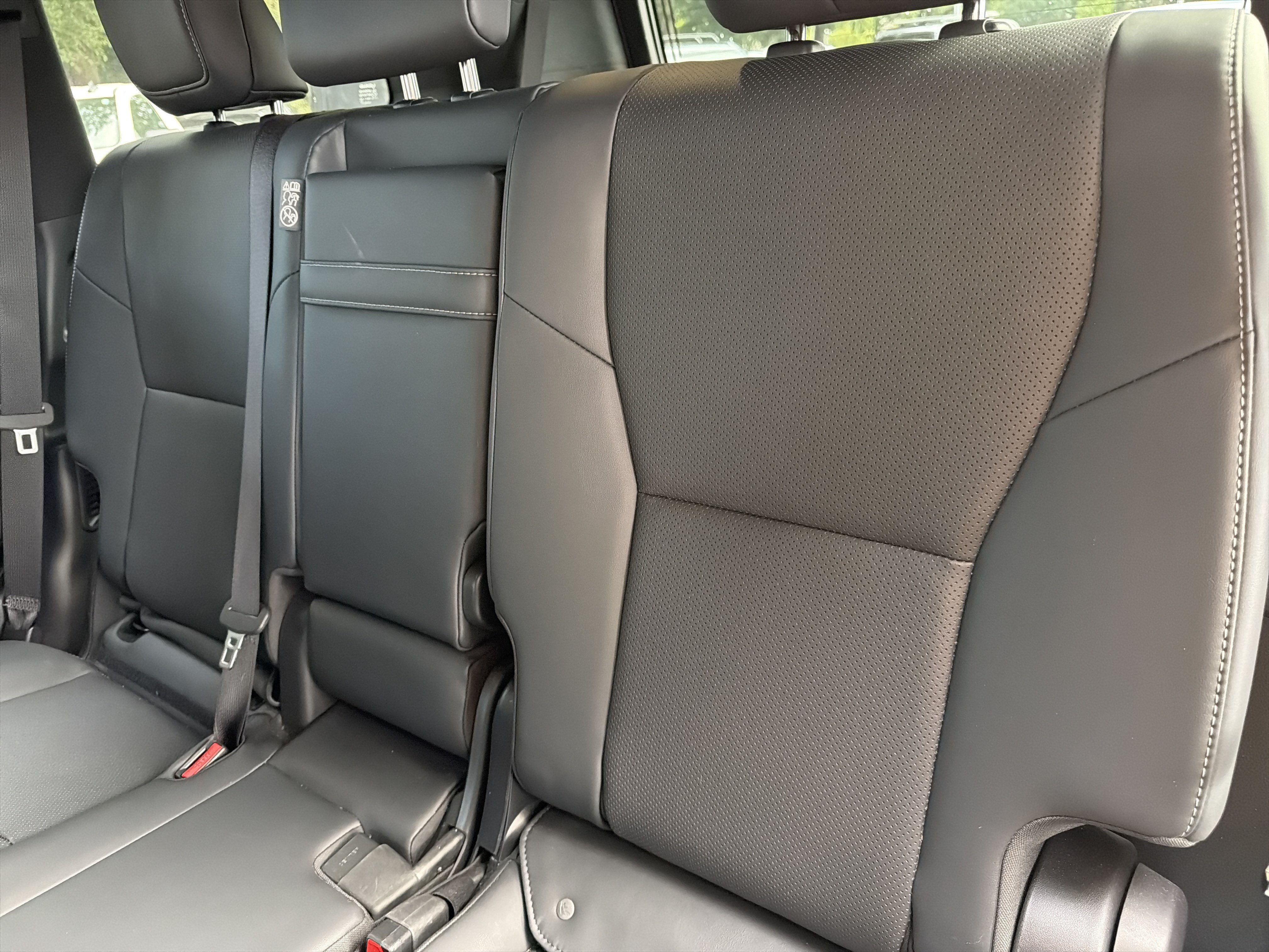 Certified 2024 Lexus GX 550 w/ Accessory Package (Z1) AWD/4WD image 32