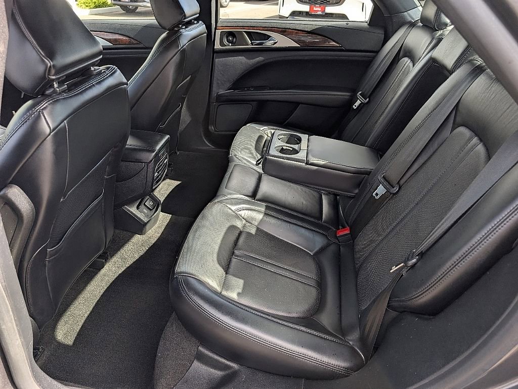 Used 2020 Lincoln MKZ Reserve w/ Elements Package image 22