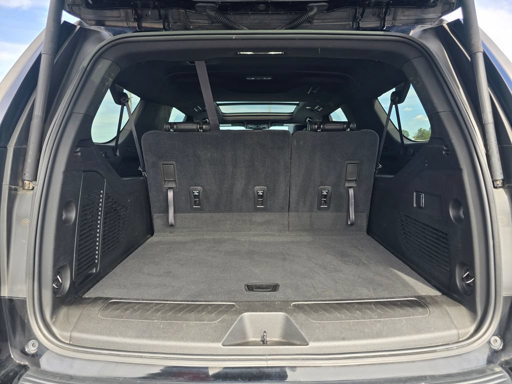 Used 2021 Chevrolet Suburban LT w/ Rear Media and Nav Package AWD/4WD image 20