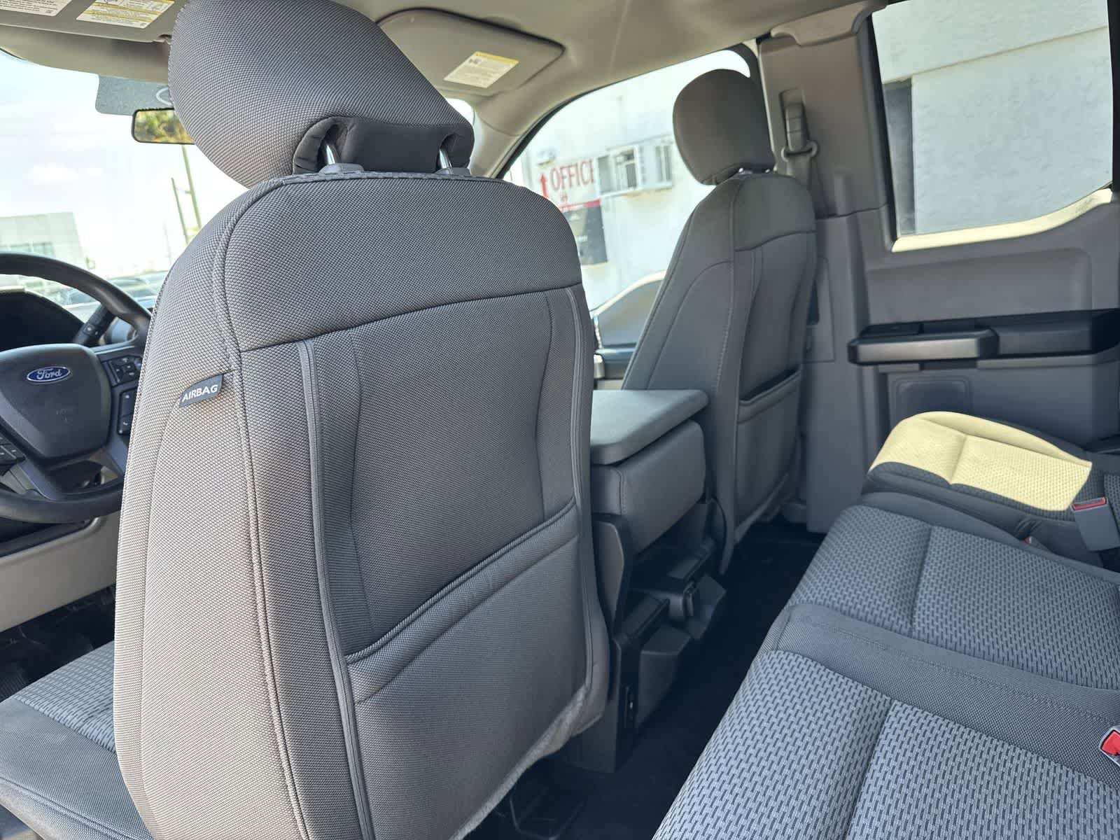 Used 2018 Ford F150 XLT AWD/4WD image 23