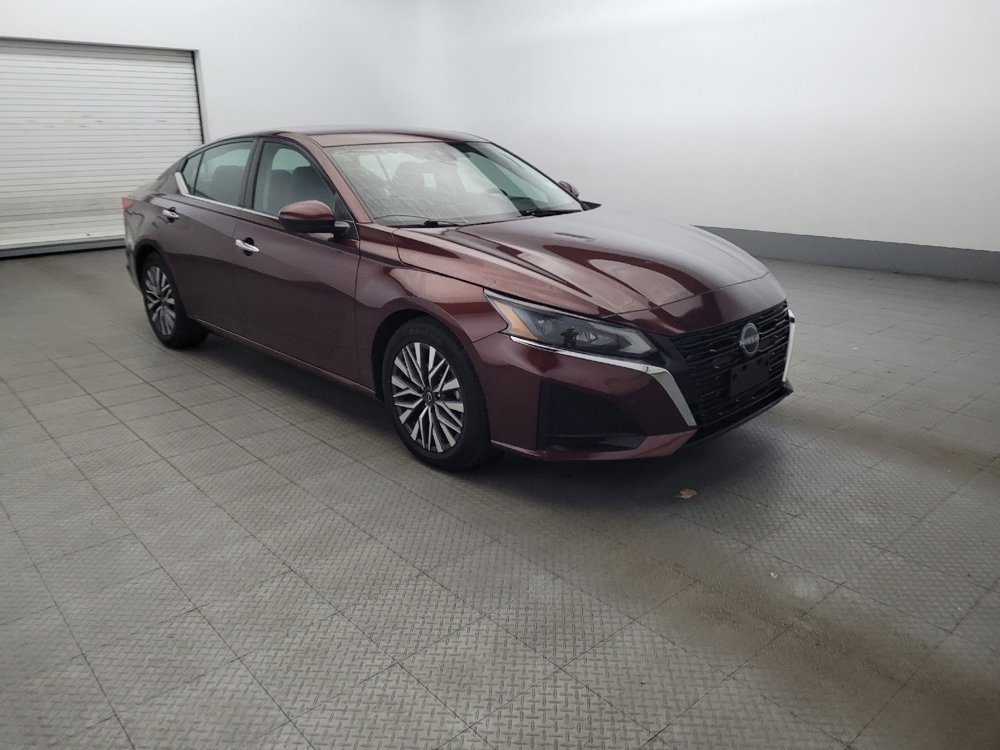 Used 2023 Nissan Altima 2.5 SV image 13