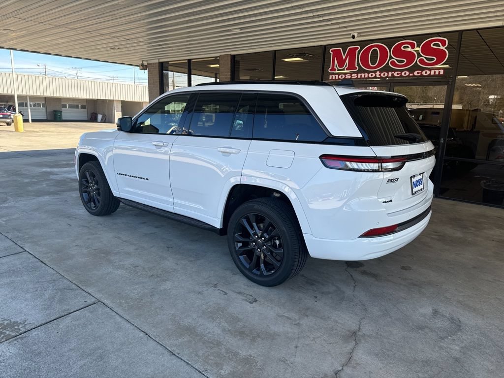 New 2026 Jeep Grand Cherokee Limited AWD/4WD image 6