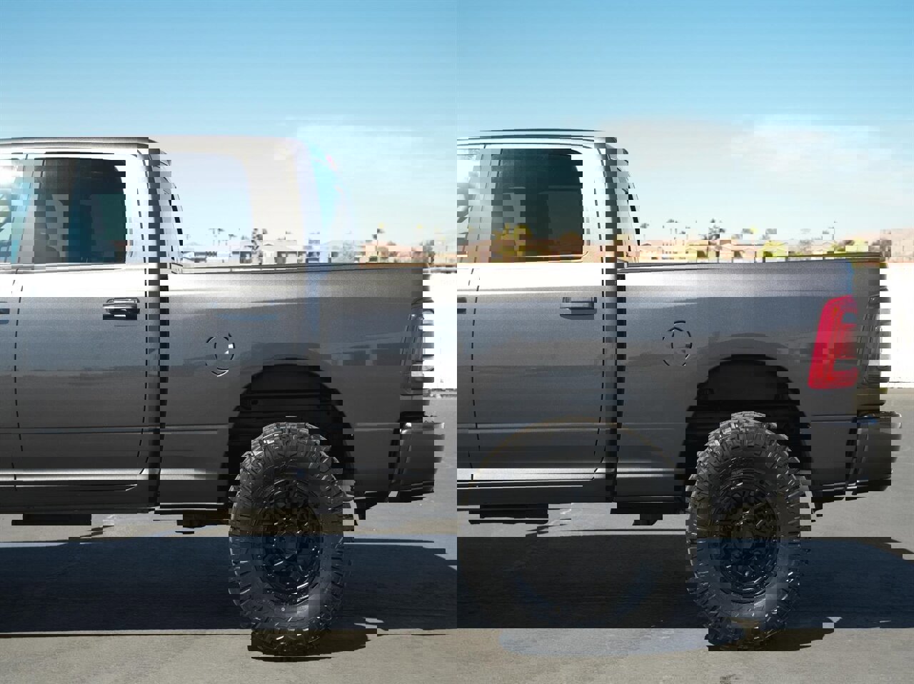 Used 2024 RAM 2500 Laramie image 14