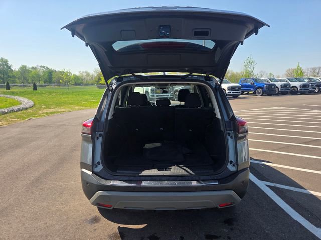 Used 2021 Nissan Rogue SV FWD image 10