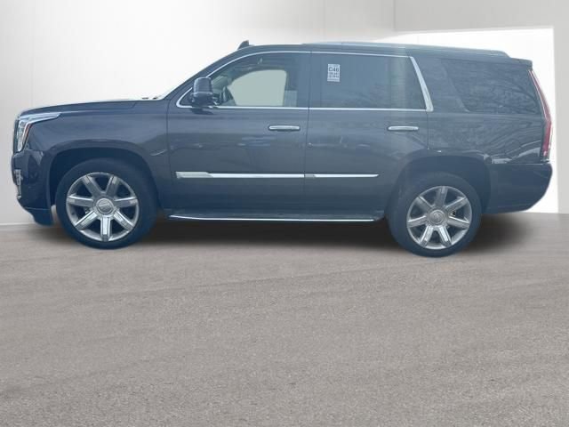 Used 2018 Cadillac Escalade Premium Luxury AWD/4WD image 2