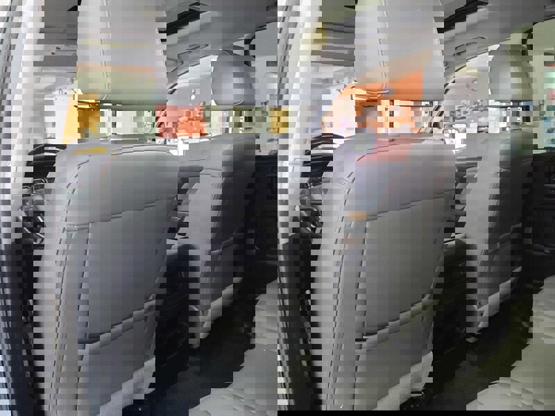 Used 2017 Chevrolet Silverado 1500 LTZ w/ Sport Package AWD/4WD image 12