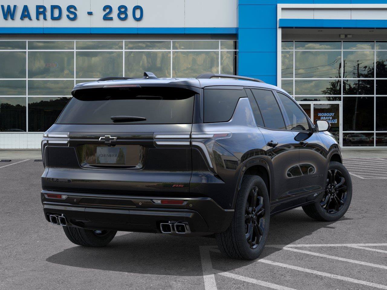 New 2027 Chevrolet Traverse RS w/ LPO, Floor Liner Package FWD image 4