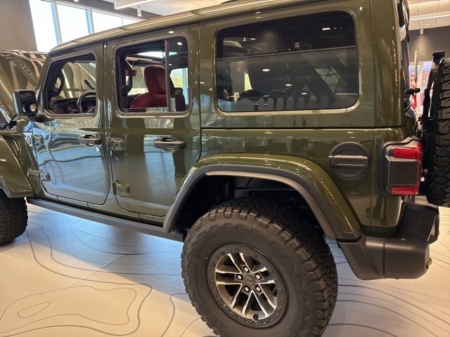 Used 2024 Jeep Wrangler Unlimited Rubicon 392 image 10