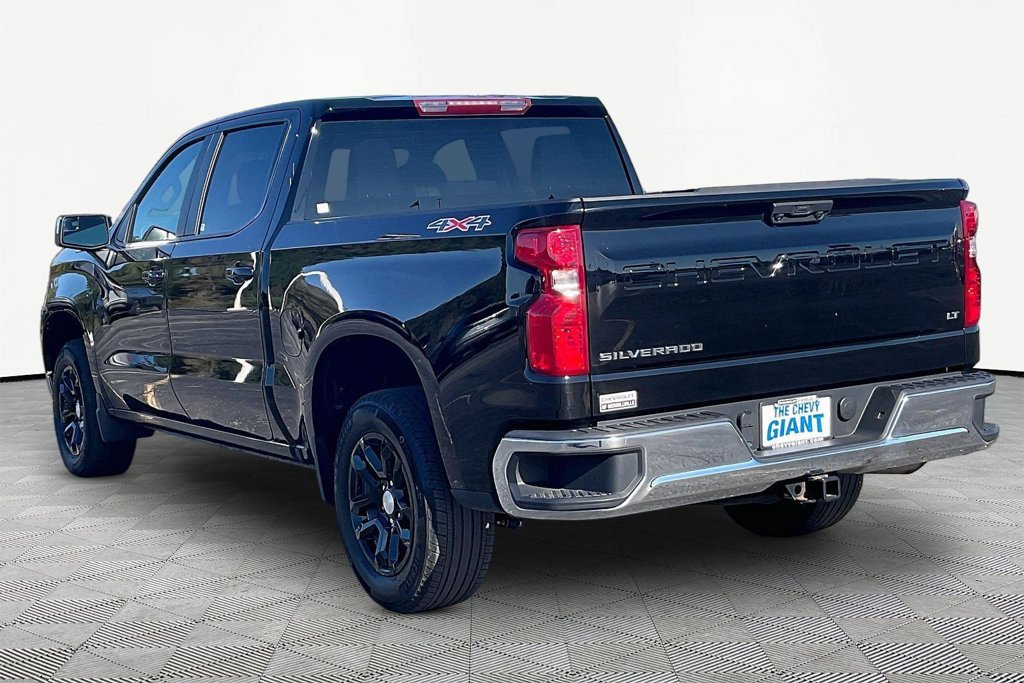 Used 2024 Chevrolet Silverado 1500 LT AWD/4WD image 4