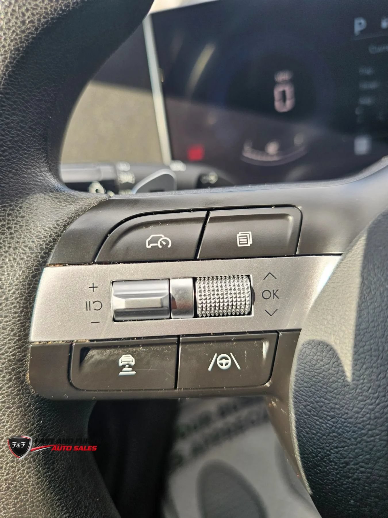 Used 2025 Hyundai Sonata SEL FWD image 20