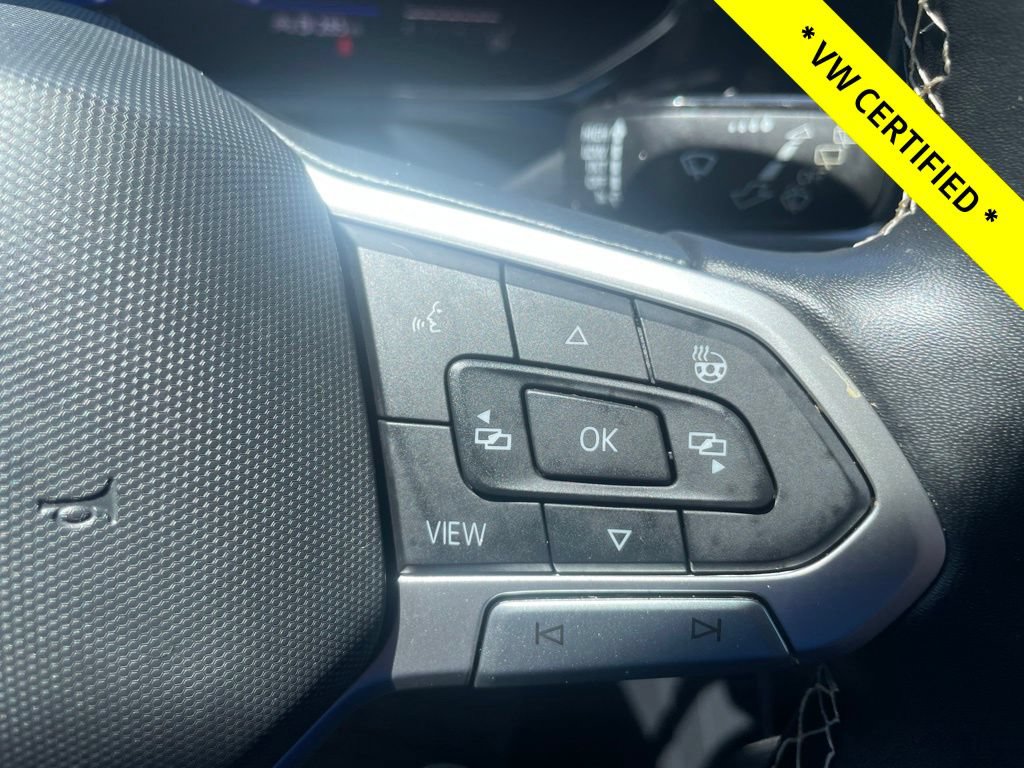 Certified 2023 Volkswagen Taos SE FWD image 26