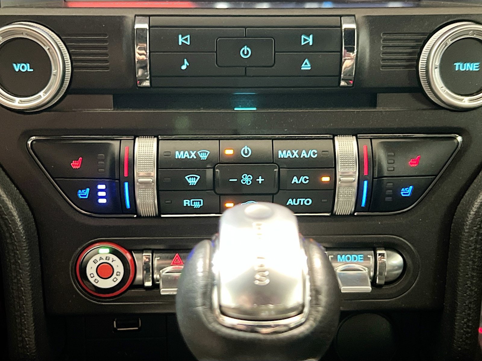 Used 2015 Ford Mustang GT Premium RWD image 11