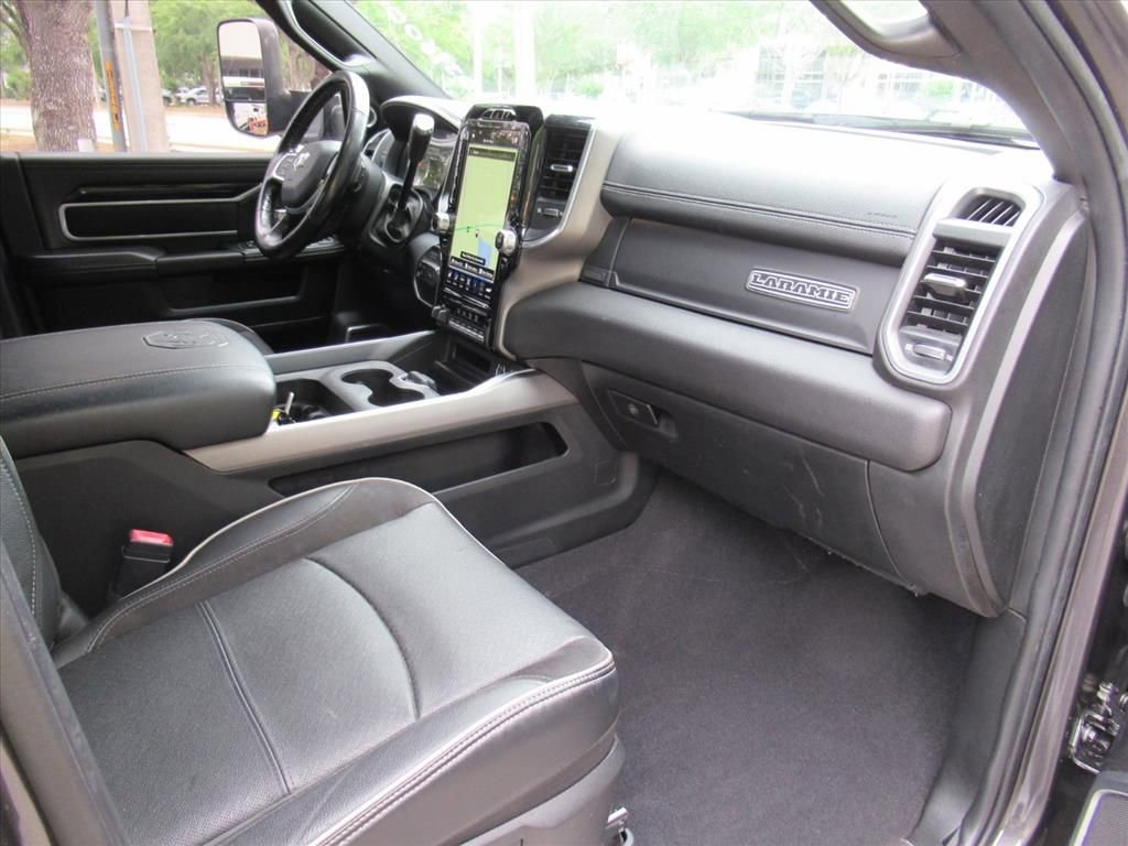 Used 2020 RAM 3500 Laramie AWD/4WD image 11